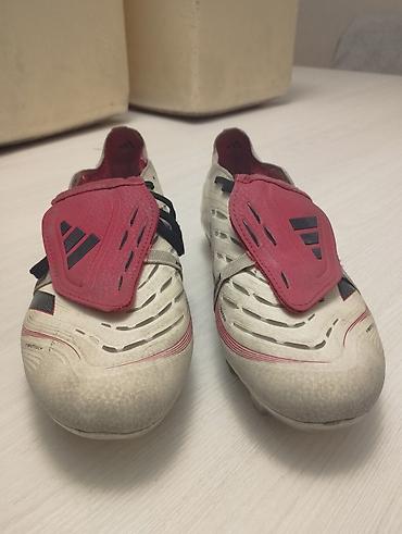 Футбольные бутсы Adidas Predator (FG) - Серия Predator с фирменным