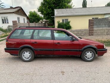 дешовые машина: Volkswagen Passat CC: 1989 г., 1.8 л, Механика, Бензин, Универсал