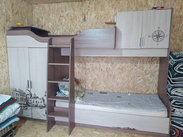 прек дом: Продаю 2 ярусный кровать с шкафом и андросолью и односпалка