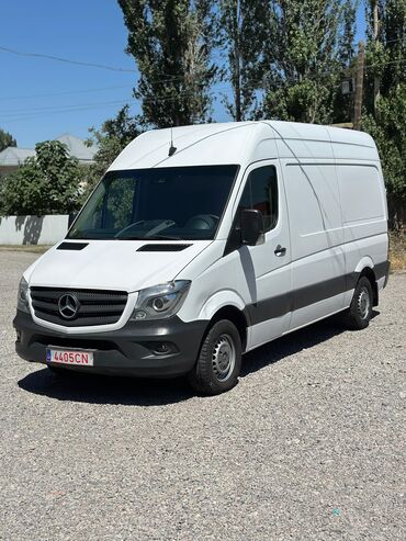 передок на трактор: Mercedes-Benz Спринтер: 2013 г., 2.2 л, Автоматтык, Дизель, Бус