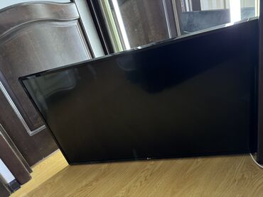 Телевизоры: LG-телевизор продаю свет черный только HDMI надо сделать и все а так