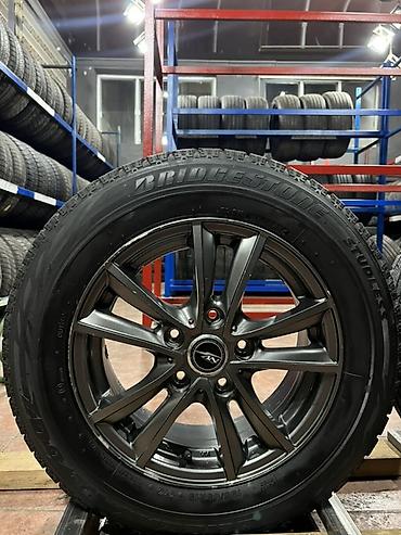 Транспорт: Комплект колес в сборе на литых дисках. - Шины: Bridgestone Studless — 2