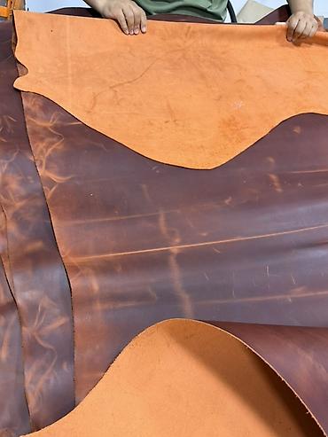 Кожаные куртки: Натуральная кожа. - Тип материала: натуральная кожа - Формат: целые — 6