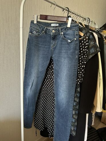 одежда из аниме: Джинсы Lacoste Slim Fit