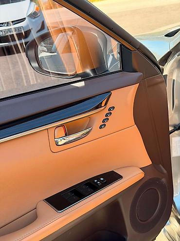 Lexus: Lexus ES: 2017 г., 2.5 л, Вариатор, Гибрид, Седан — 32