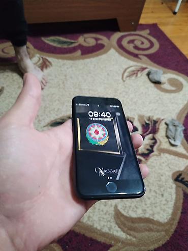 ipod classic 7: IPhone 7, 32 GB, Qara, Barmaq izi — 1