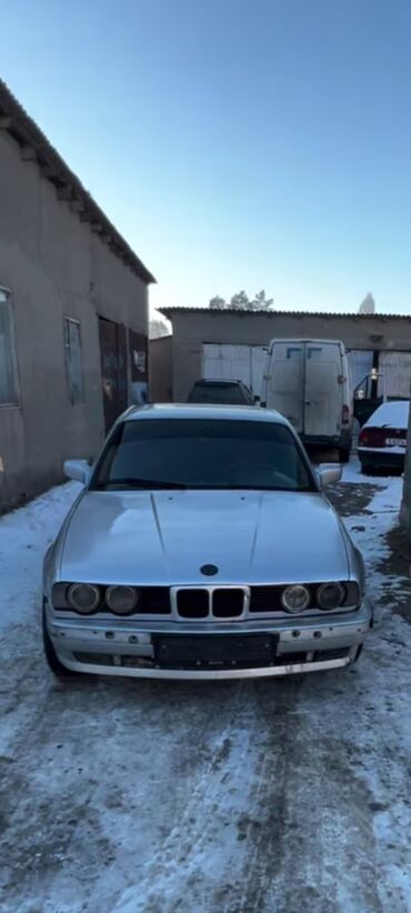 митсубиси спайк стар: BMW 520: 1990 г., 2 л, Механика, Бензин, Седан