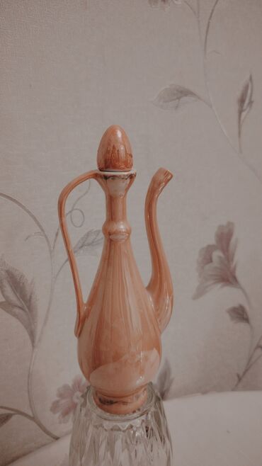 gülab qabı: 1980 ci illərin gulab qabı 25 manat samovar 50 manat