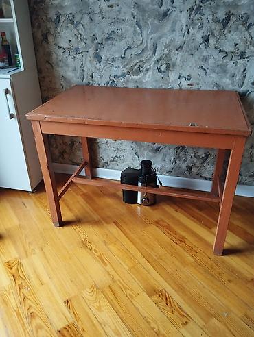 Donlar: Stol uzu 110 sm En 68 sm Ayaqqdan hun 77 sm bərk stoldur — 5