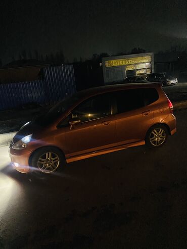 Honda: Honda Jazz: 2008 г., 1.4 л, Вариатор, Бензин, Хэтчбэк — 5