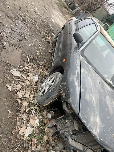 бишкек авто салон: Mitsubishi Lancer: 1992 г., 1.3 л, Кол менен иштөөчү, Бензин, Седан — 1