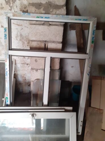 Təmir və tikinti: İşlənmiş İki qat şüşə paketi Plastik pəncərə, Еni: 1 sm, Uzunluğu: 148 sm