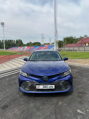 Toyota: Срочно продаю!!!!!!камри 70le !!!гибрид!!!!! в отличном