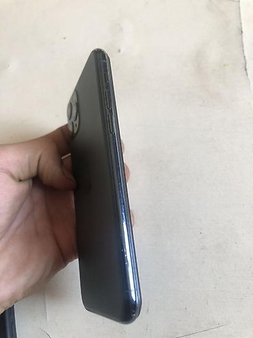 ми 9 с: IPhone 11 Pro, 5.8" - Экран 5.8", OLED Super Retina XDR, вырез под — 4
