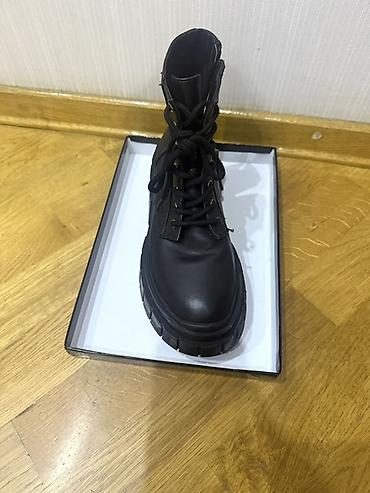 Çəkmələr: Qısaboğaz, Bershka, Ölçü: 37, rəng - Qara, Yeni — 3