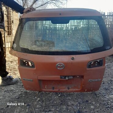суппер маз: Багажниктин капкагы Mazda, 2002 г., Оригинал