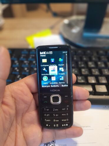 mobil telfon: Nokia 6700 Slide, rəng - Qara, Düyməli
