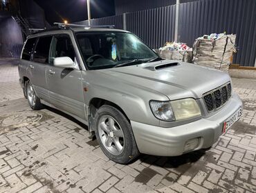 субару легаси 4: Subaru Forester: 2001 г., 2 л, Автомат, Бензин, Кроссовер