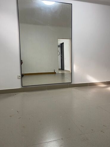 зеркало салонное: Зеркало 130 см на 210 см
