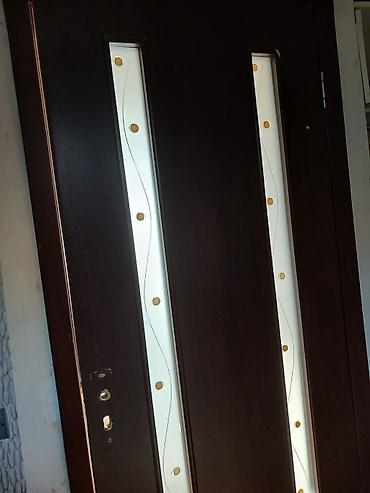 qapi otaq: Müasir dizaynlı taxta giriş/qapı paneli - Material: tünd qəhvəyi — 1
