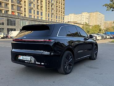 Lixiang: Lixiang L6: 2025 г., 1.5 л, Автомат, Гибрид, Кроссовер — 2