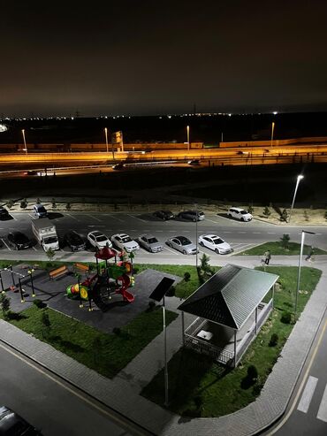 Uzunmüddətli kirayə mənzillər: Kırayə Mıda 2 hovsan 4 otaq əşyalı 500 əşyasız 400 — 13