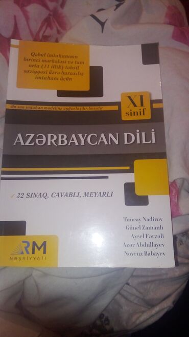 Книги, журналы, CD, DVD: Satılır ucuz qiymətə . 
Qiymət 7 manat !