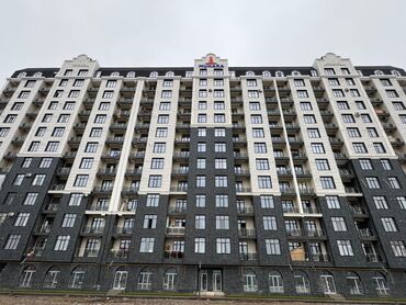 срочно продаётся 1 комнатная квартира в районе ошского рынка по улице кенсуйская 17: 3 комнаты, 107 м², Элитка, 12 этаж, ПСО (под самоотделку)