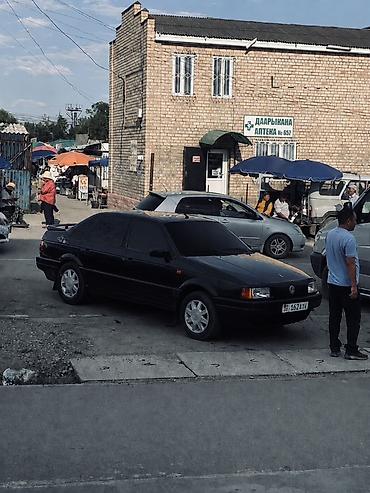 cd 70: Volkswagen Passat: 1990 г., 1.8 л, Механика, Бензин, Седан — 1