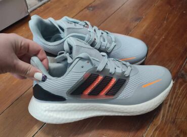 adidas 375: Trainers, Adidas, size - 46