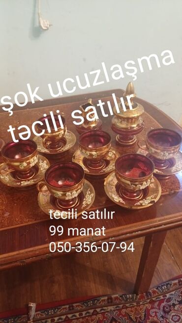 asfalt qirintisi: Çay dəsti