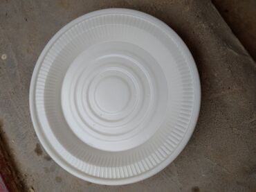 Digər birdəfəlik qablar: Birdəfəlik qablar və qaşıqlar — 8