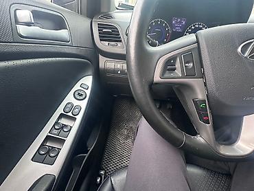 Hyundai: Hyundai Accent: 2019 г., 1.4 л, Вариатор, Бензин, Седан — 12