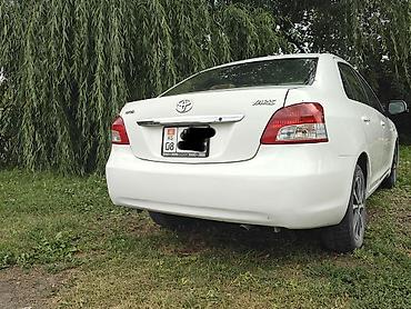 авто ярис: Toyota Yaris: 2008 г., 1.5 л, Автомат, Бензин, Седан — 3