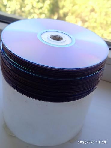 дисик: DVD+R Mirro — комплект 30 штук - Тип: одноразовая запись DVD+R - — 1