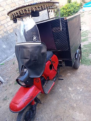 işlənmiş moped: Nəğd satışda şok endirim var.Otur sür motosikletdi — 2