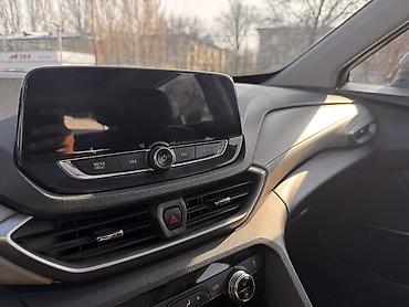 Chevrolet: Chevrolet Orlando: 2019 г., 1.4 л, Автомат, Бензин, Хэтчбэк — 23