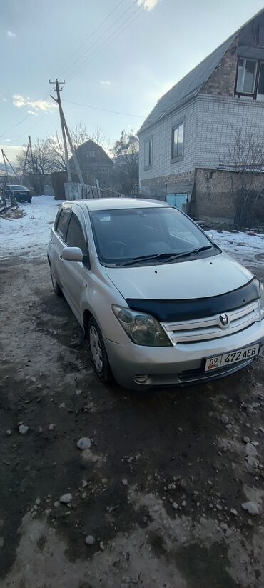 опель вектра с: Toyota ist: 2002 г., 1.3 л, Автомат, Бензин, Хэтчбэк