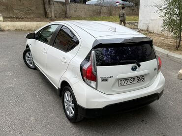 Toyota: Toyota Prius: 1.5 l | 2016 il Hetçbek — 14