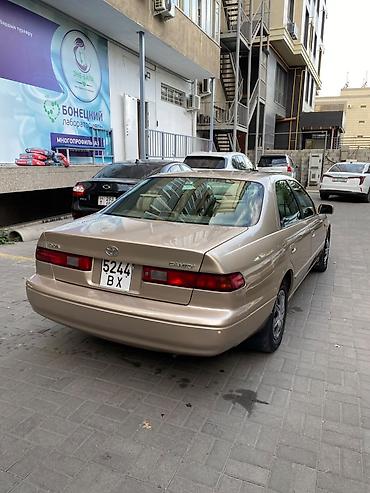 corolla s: Toyota Camry: 1999 г., 2.2 л, Автомат, Бензин, Седан — 3