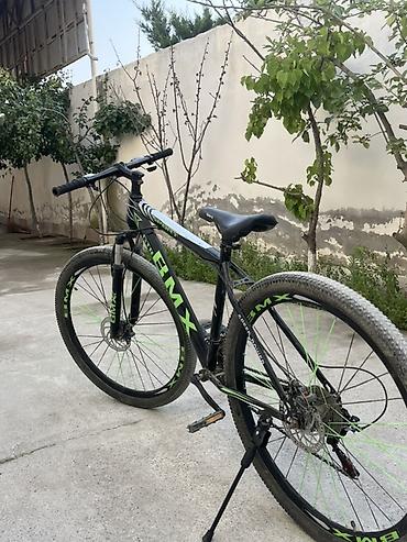 scooter elektrikli oturaklı: BMX dağ velosipedi - Çərçivə: yüngül alaşımlı, 27.5” ölçülü təkərlər — 1