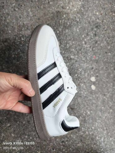 Patike: Adidas, 38 — 13