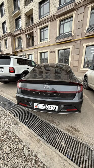 Hyundai: Hyundai Sonata: 2021 г., 2 л, Автомат, Газ, Седан — 2