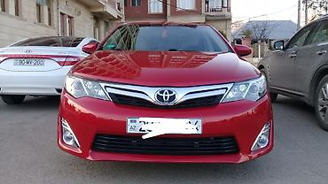 esp: Toyota Camry: 2.5 l | 2014 il Sedan — 2