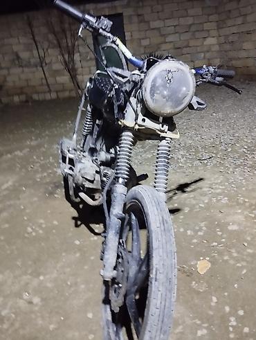 Motosiklet hissələri: Moped/motosiklet – ehtiyat hissələri üçün - Ön təkər: yüngül lehimli — 1