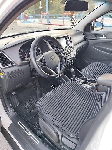 2016: Hyundai Tucson: 2016 г., 1.7 л, Дизель, Кроссовер — 7