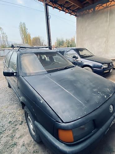 обмен ест: Volkswagen Passat: 1990 г., 1.8 л, Механика, Седан — 8