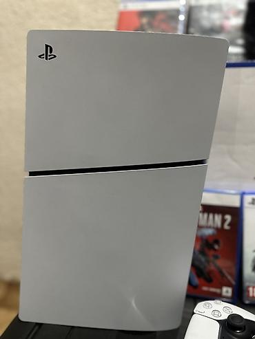 пс 5 slim: Sony ps 5 slim + 700 игр + две подписки на год. Новое состояние, две — 9