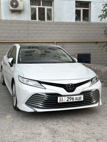 фуранер таета: Toyota Camry: 2018 г., 2.5 л, Автомат, Бензин, Седан