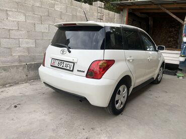 тойота вич: Toyota ist: 2003 г., 1.3 л, Автомат, Бензин, Хэтчбэк